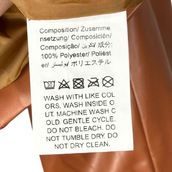 |🔸BUNDLE ONLY🔸|NWT| SHEIN CURVE Plus Lapel Neck Button Crop PU Leather Blazer - Picture 8 of 8